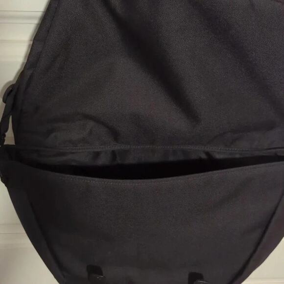 Dustin Adjustable Laptop Crossbody Bag Black - Picture 4 of 13